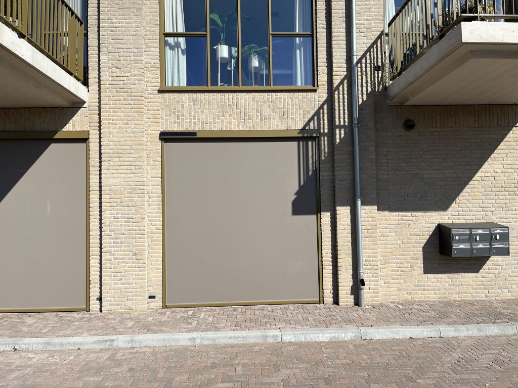 Windvaste screens met solar – Twello