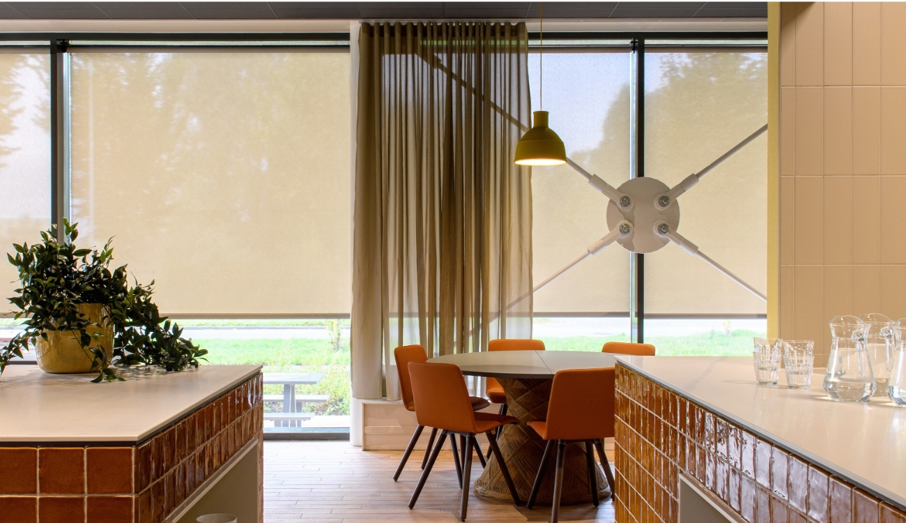 Gordijnrail smalspoor