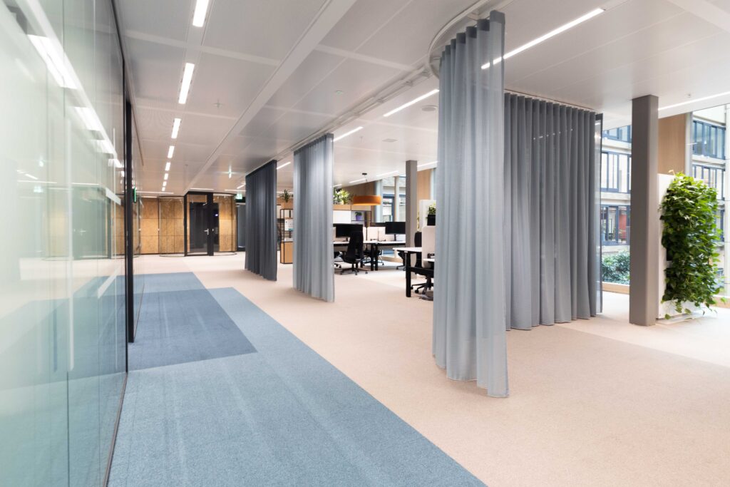 JEWEL Project Kantoorpand Amsterdam Vitrages - Gordijnen afgerond 3